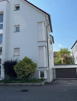 Großzügige Wohnung mit sonnigem Balkon, Ausblick und TG in Winterbach - Winterbach (Baden-Württemberg)
