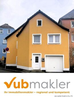 Raffiniertes Einfamilienhaus in Herzen von Sparneck mit Solaranlage + Stromspeicher aus 2022 - Sparneck