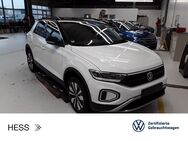 VW T-Roc, 1.5 TSI MOVE DIGITAL 17ZOLL, Jahr 2024 - Büdingen Zentrum