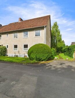 RESERVIERT: Großes Reihenendhaus mit 2 Wohnungen und Ausbaupotential - Bad Fallingbostel