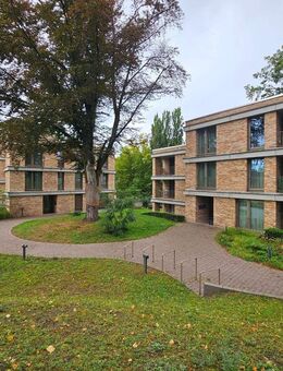 2 Mehrfamilienhäuser in der Königsallee, Erwerb durch Zuschlag in der Zwangsversteigerung - Berlin