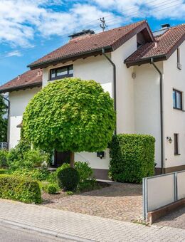 Freistehendes 1-2 Fam.Haus für die große Familie, mit idyllischem Garten in Neureut - Karlsruhe