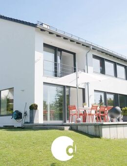 Großzügiges, modernes Einfamilienhaus mit schönem Garten in bester Wohnlage - Stuttgart