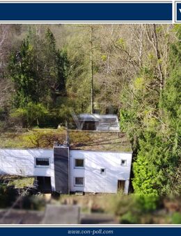 sanierungsbedürftiges, besonderes Architektenhaus mit Einliegerwohnung, in guter Lage zu Hannover - Bad Münder (Deister)