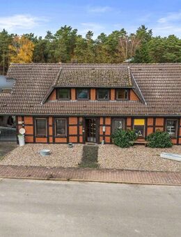 "Hinterhaus bezugsfertig, Vorderhaus zur Modernisierung - ideal für Familien & Mehrgenerationen" - Arendsee (Altmark)