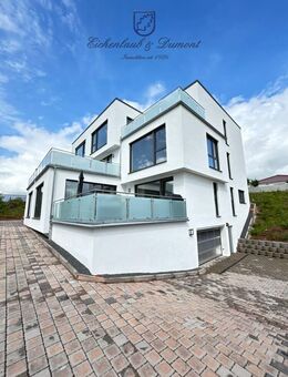 Neuwertiges Penthouse mit EBK + 3 Stellplätzen in Energie-Effizienzhaus - Heusweiler