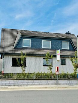 Vielseitiges Einfamilienhaus mit 248 qm WFL in Toplage von Meerbusch-Strümp mit Traumgrundstück - Meerbusch