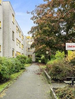 IMMOBERLIN.DE - Großzügige 3,5-Zimmer-Wohnung mit Südloggia zum Sofortbezug - Berlin