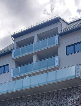 Moderne 4 Zimmer Maisonette-Wohnung mit Bergblick... - Ottenhöfen (Schwarzwald)