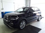 VW T-Cross, 1.0 TSI Move Pro Dig Beats, Jahr 2023 - Hannover