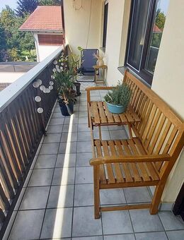 Helle 3 Zimmer Wohnung mit großen Balkon - Wörth