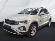 VW T-Roc, 1.5 TSI v h, Jahr 2023 - Geislingen (Steige)