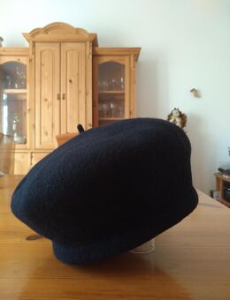 Baske aus reiner Schurwolle in WOOLMARK-Qualität - Emmingen-Liptingen