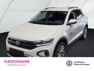 VW T-Roc, 1.5 TSI Life 17 VC, Jahr 2023 - Bonn