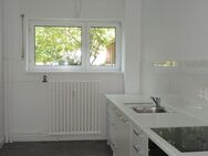 Schön geschnittene 4-Zimmer Wohnung + Souterrain + Einbauküche + Balkon + provisionsfrei - Bad Brückenau