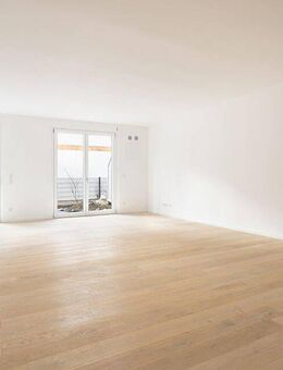 Bezugsfertig: Große 4,5-Zimmer Gartenwohnung - München