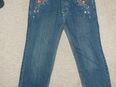 Schöne Jeans Größe 110 - 116 Blume in 46535