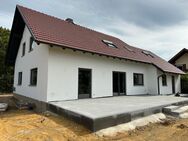 SANIERTES TRAUMHAFTES LANDHAUS MIT TOLLER LAGE - Roding