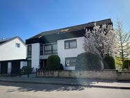 Traumhaftes Zweifamilienhaus mit Pool - Ettlingen