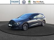 VW Golf, 1.5 TSI Active, Jahr 2021 - Apolda