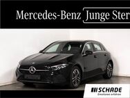 Mercedes A 200, Progressive, Jahr 2023 - Eisenach