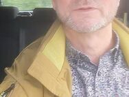 Gut gelaunte Transformer-Lehrerin gesucht, Dienstag 27.5.25, S1-Bahn zw. Duisburg-Essen - Essen Zentrum