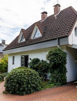*** ländliches WOHNAMBIENTE im MODERNEN GEWAND - GARTEN, SCHAF und GLASFASER *** - Delmenhorst