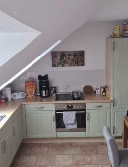 2-Raum-DG Wohnung mit Einbauküche - Neukieritzsch