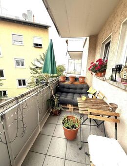 Super Kapitalanlage: 3 Zimmer-WG mitten in Stuttgart! - Stuttgart