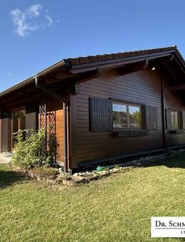 Urlaub zu Hause! Gemütlicher Holzblock-Bungalow auf über 1.112 m² großem Grundstück! - Zehnhausen (Rennerod)