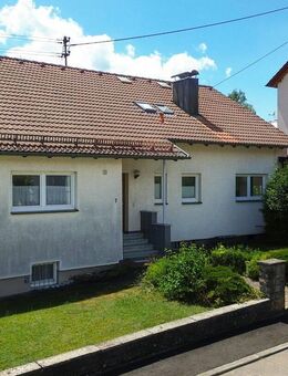 ++ Platz für die ganze Familie ++ großzügiges Einfamilienhaus mit Einliegerwohnung - Steinheim (Albuch)