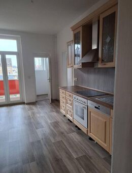 Individuelle Wohnung mit Balkon 3Zimmer + - Bischofswerda