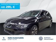 VW Golf, 1.5 TSI VIII Move, Jahr 2023 - Böblingen