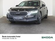 Skoda Superb, 2.0 TDI Combi, Jahr 2022 - Freital