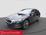 Skoda Octavia, 1.5 TSI Combi e-TEC Ambition RFL, Jahr 2024 - Straubing