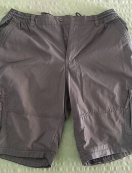 Shorts Gr. XL Grau - Offenburg