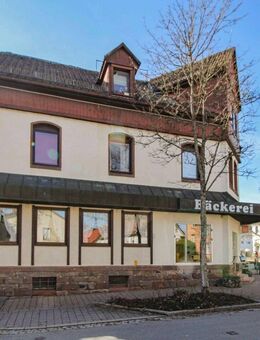3 Wohnungen + 3 Apartments + Bäckerei im Herzen der Kurstadt Königsfeld - Um- und Ausbaupotential - Königsfeld (Schwarzwald)