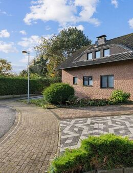 Licht, Ruhe und Stil - Exklusive Maisonette in bester Lage von Kamp-Lintfort - Kamp-Lintfort