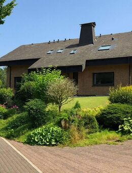 Neheim Rusch: modernisiert & freistehend mit eigenem Garten - ruhige Lage Sackgasse, Wald gegenüber - Arnsberg