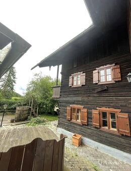 Großes Bauernhaus mit weiterem Ausbaupotenzial! - Saaldorf-Surheim