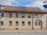 Vermietetes Zweifamilienhaus mit Entwicklungspotenzial in Kadelburg - Küssaberg