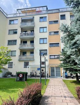 Provisionsfrei: Modernisierte 1,5 Zimmer-Wohnung in Zentrumsnähe - Rosenheim