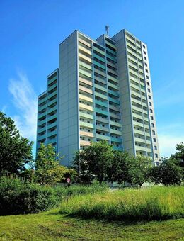 Sonnige 1,5 Zimmer Wohnung mit Loggia und Weitblick, Nh. Herold Center - Norderstedt