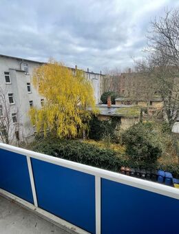 helle 4 RW mit Balkon in ruhiger Nebenstraße, Bad m. Wanne - Zeitz