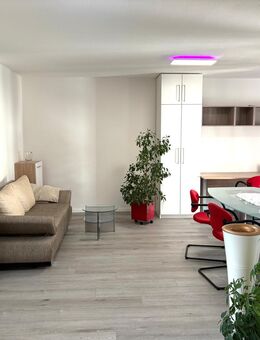 Sofort einziehen! Stilvolle, renovierte 3-Zimmer-Wohnung – voll möbliert - Nürnberg