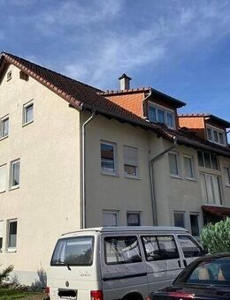 4,5-Zimmer-Dachgeschosswohnung mit Wintergarten/Balkon, Garage, Carport und Stellplatz - Hausen (Wiesental)