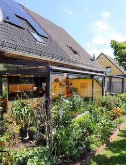 Charmante Doppelhaushälfte mit Sommergarten, Photovoltaikanlage und gepflegtem Grundstück – Ihr neues Zuhause in Martensdorf - Niepars