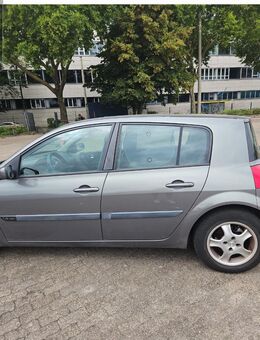 Auto Renault - Oberhausen Zentrum