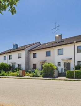 SITULI: Sanierungsbedürftiges Reihenmittelhaus mit viel Potenzial - gestalten Sie Ihr neues Zuhause - Pliening