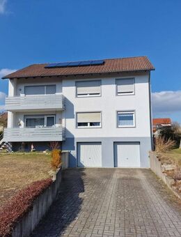 Sehr gepflegtes 2-Familienhaus zu verkaufen! - Issigau